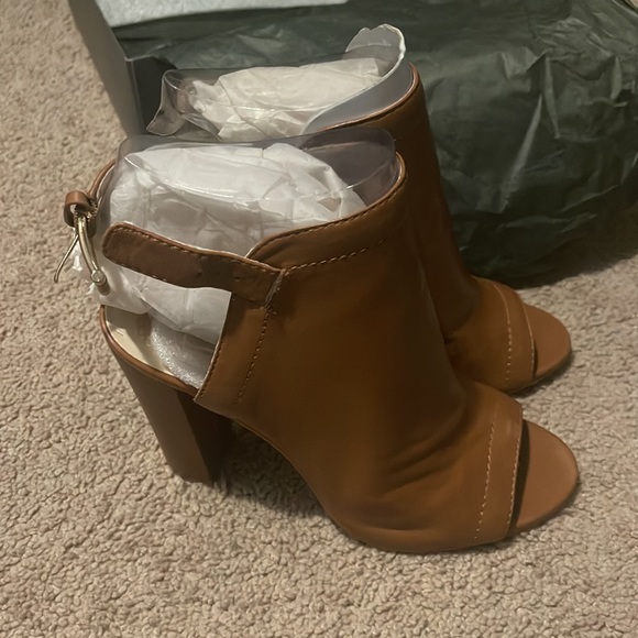 Vince Camuto Booties - Picture 6 of 8